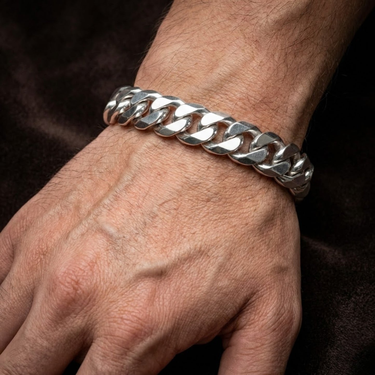 Curb Bracelet CJSB012